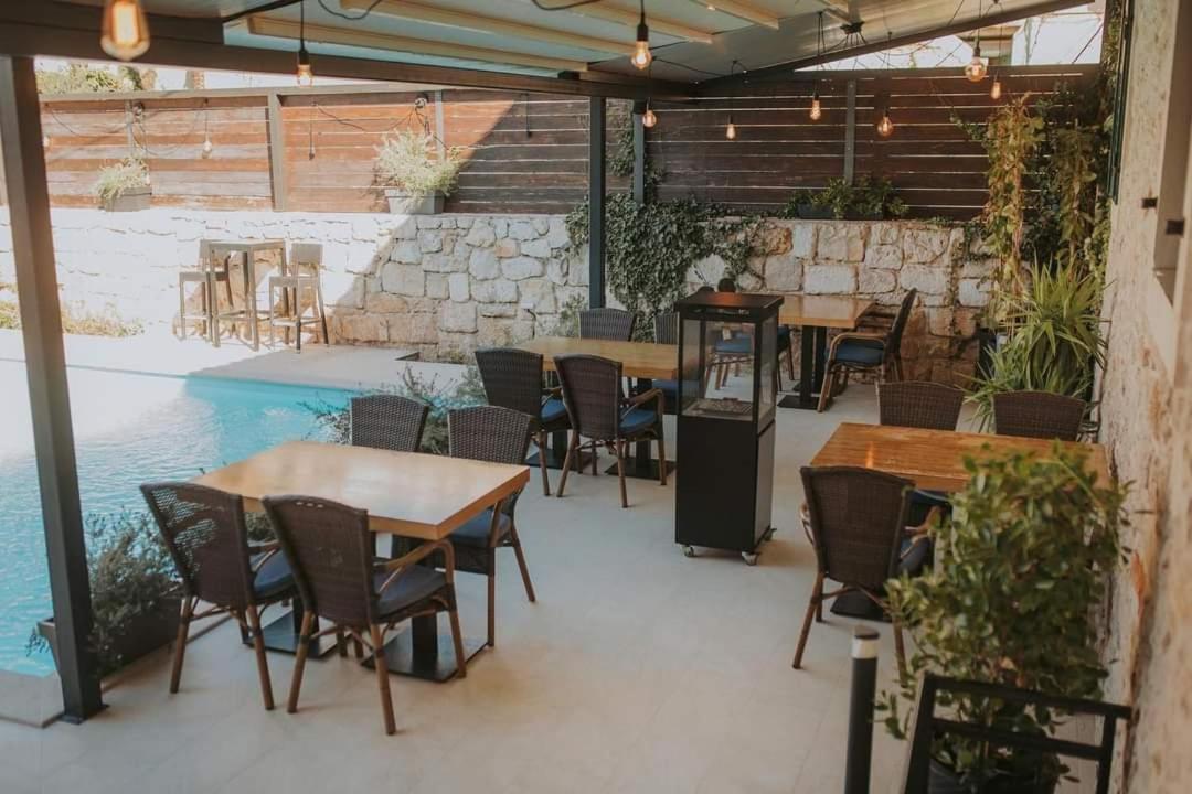 Hostel Scala Šibenik Esterno foto